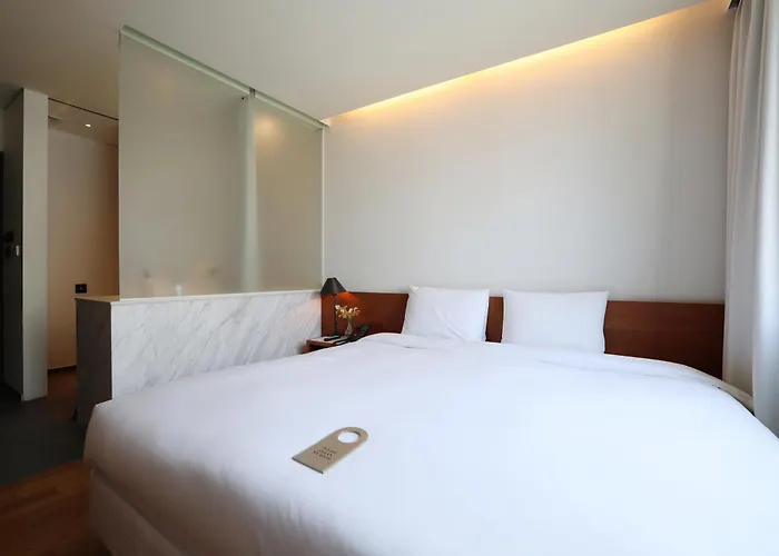 Shinshin Myeongdong 3*