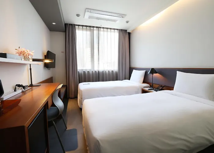 Hotel Shinshin Myeongdong
