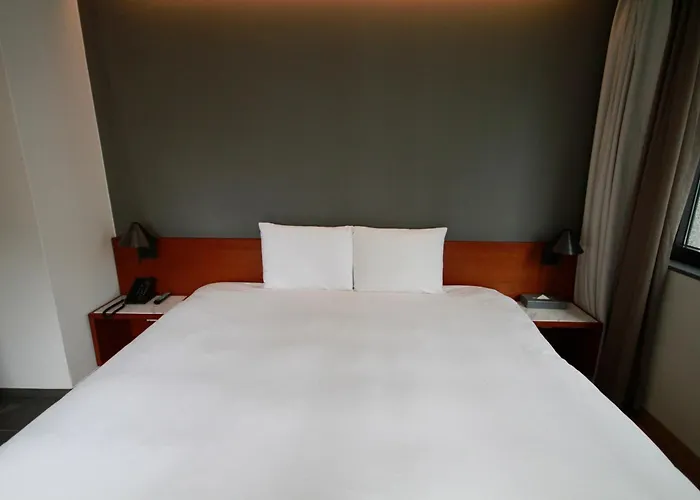 Shinshin Myeongdong 3*
