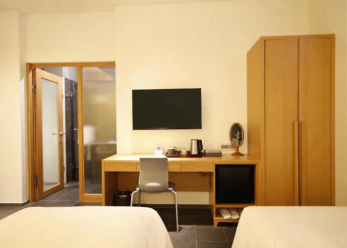 Shinshin Myeongdong 3*
