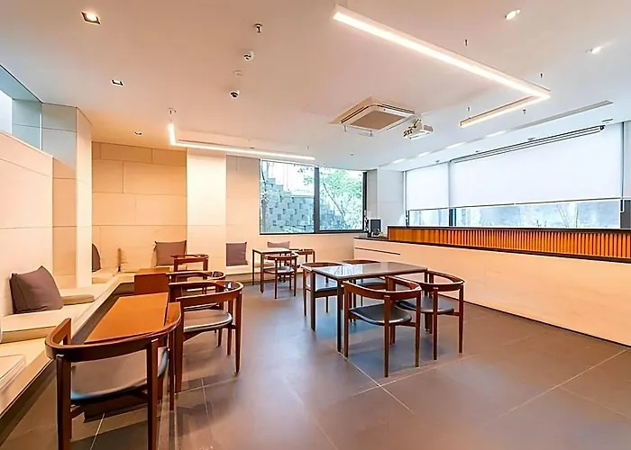 Hotel Shinshin Myeongdong 3*