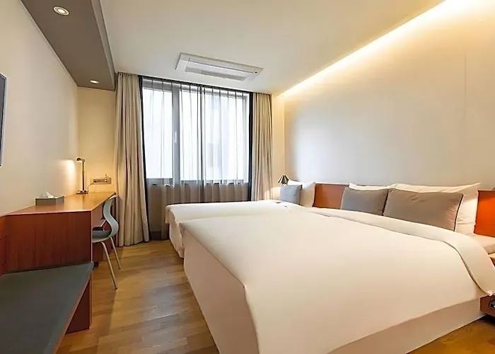Hotel Shinshin Myeongdong