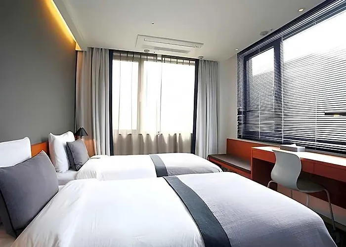 Shinshin Myeongdong Hotel Seoul