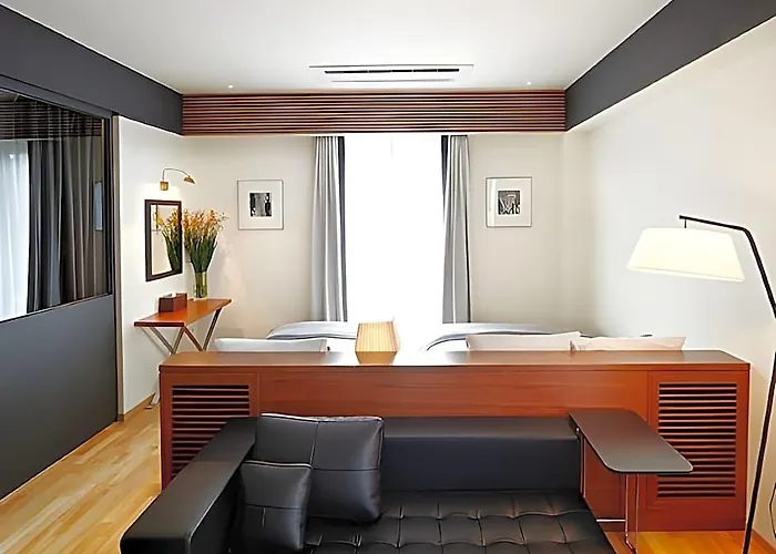 Hotel Shinshin Myeongdong 3*
