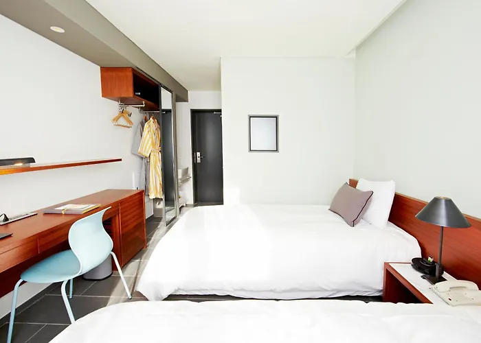 Shinshin Myeongdong Hotel Seoul